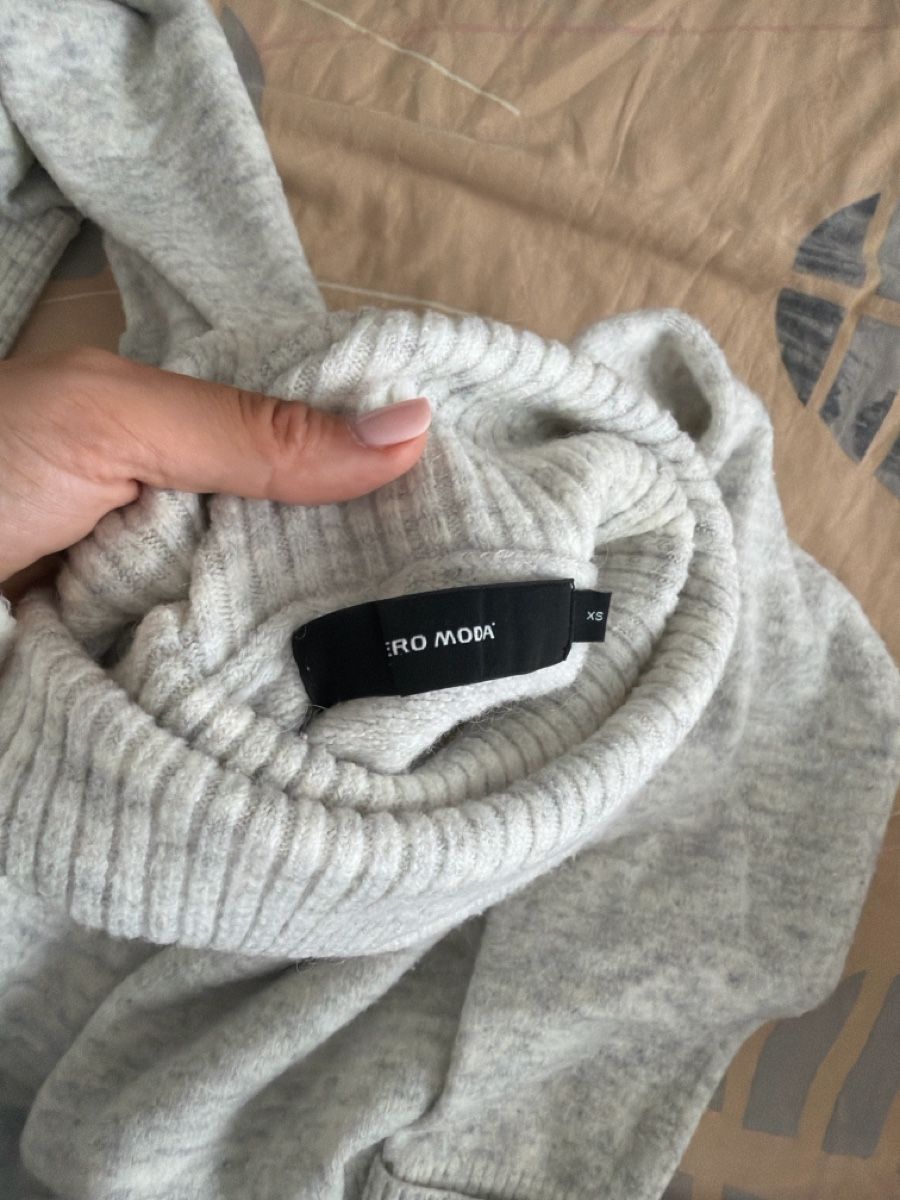 Pullover & Sweatshirts: Vero Moda Rollkragenpullover grau Grösse XS gebraucht – Neu (gemäss Beschreibung) aus Luzern von Lorena.haj 1