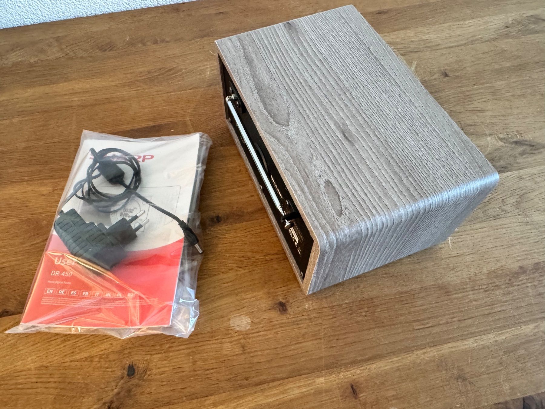 Sharp Radio: Sharp DAB+ Radio DR-450 Grau – Usato da Frauenfeld venduto da dilili 4