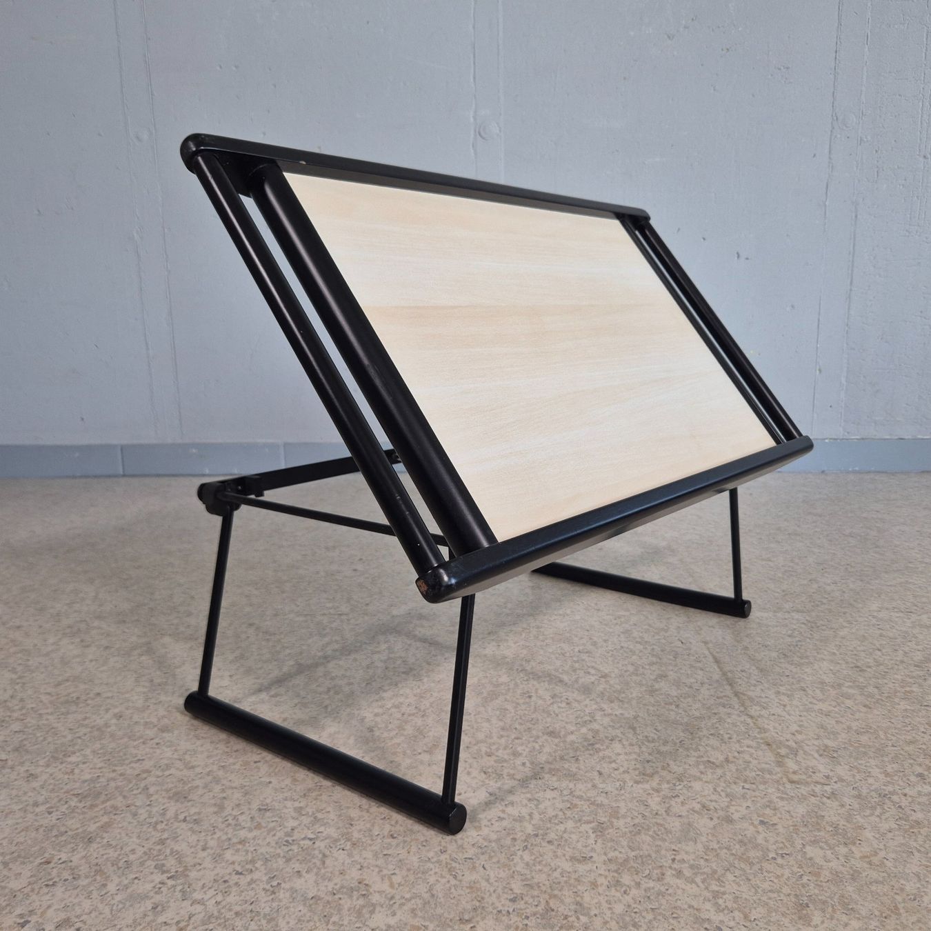 Piatti di portata: 1 Stk. Foppapedretti Bett-Tablett Serviertablett Lesetisch – Usato da Nottwil venduto da Wondewa-Shop 7
