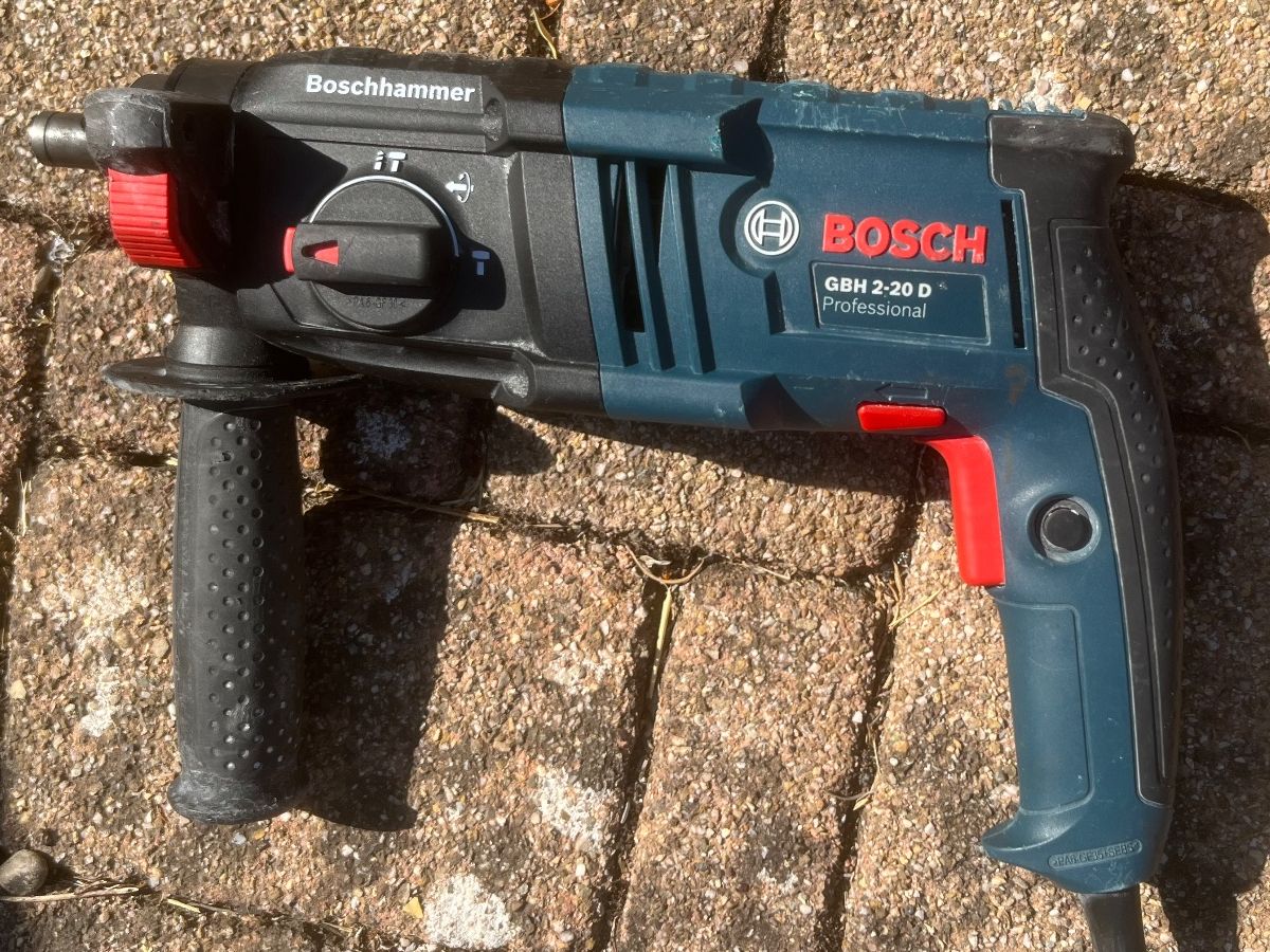 Bosch Trapani: BOSCH GBH 2-20 D SRE Bohrhammer – Difettoso da Magden venduto da Hornet2 4