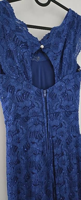 Kleider: Abendkleid royaLblau Grösse 34  – Gebraucht aus Zell ZH von fil_zw9l 1