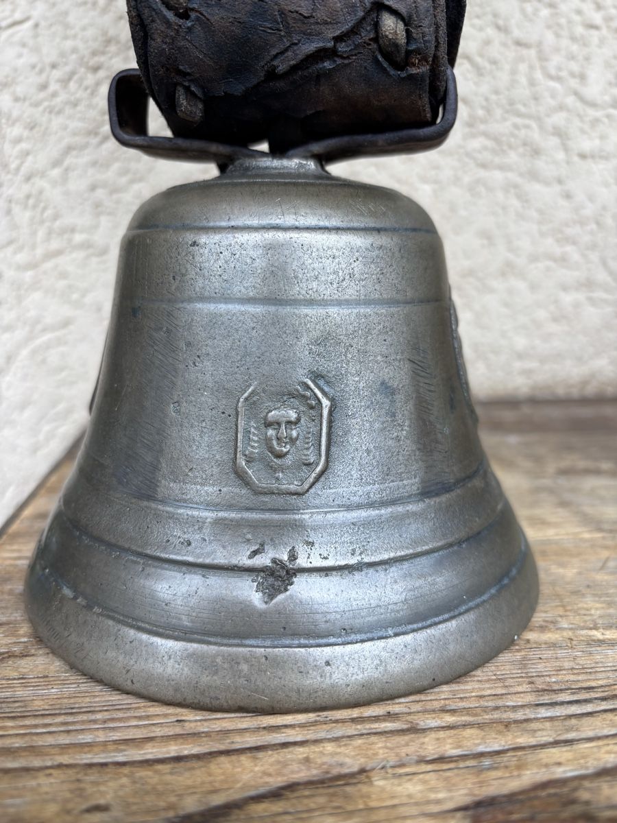 Campanacci mucche: Antike Glocke – Usato da Schangnau venduto da Roseggli82 1