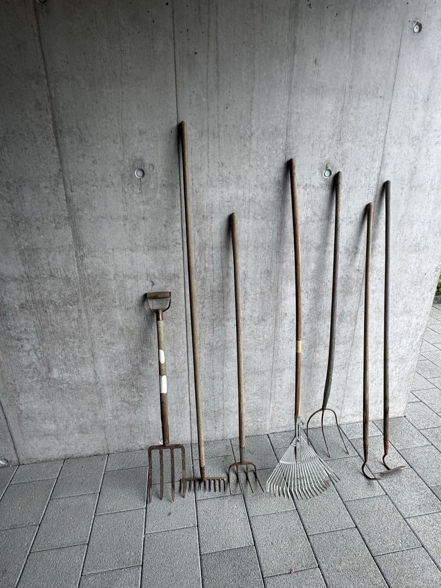 Tous les outils: Gartengeräte Set – D'occasion à Bremgarten AG par Rachelxsa