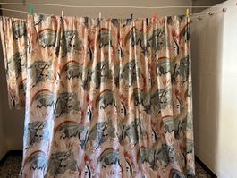 2 Nachtvorhänge mit Muster  230x160 cm