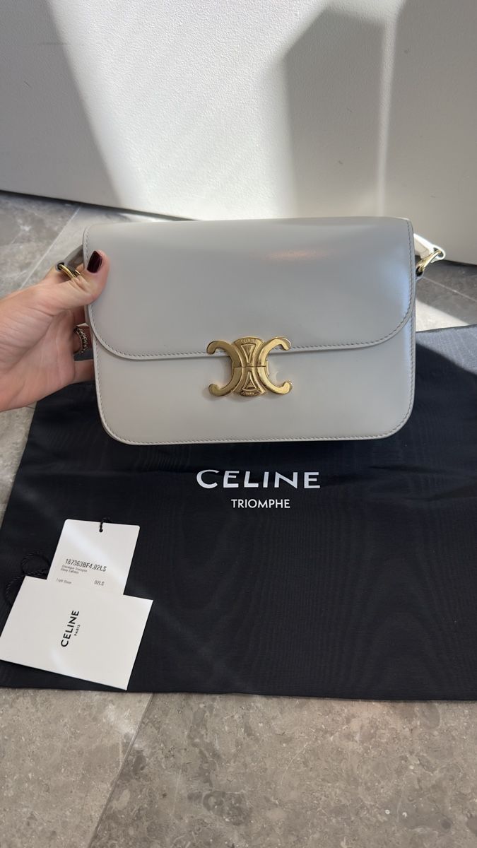 Celine Borse da donna: Celine triomphe bag – Nuovo (secondo la descrizione) da Paradiso venduto da Under_sun