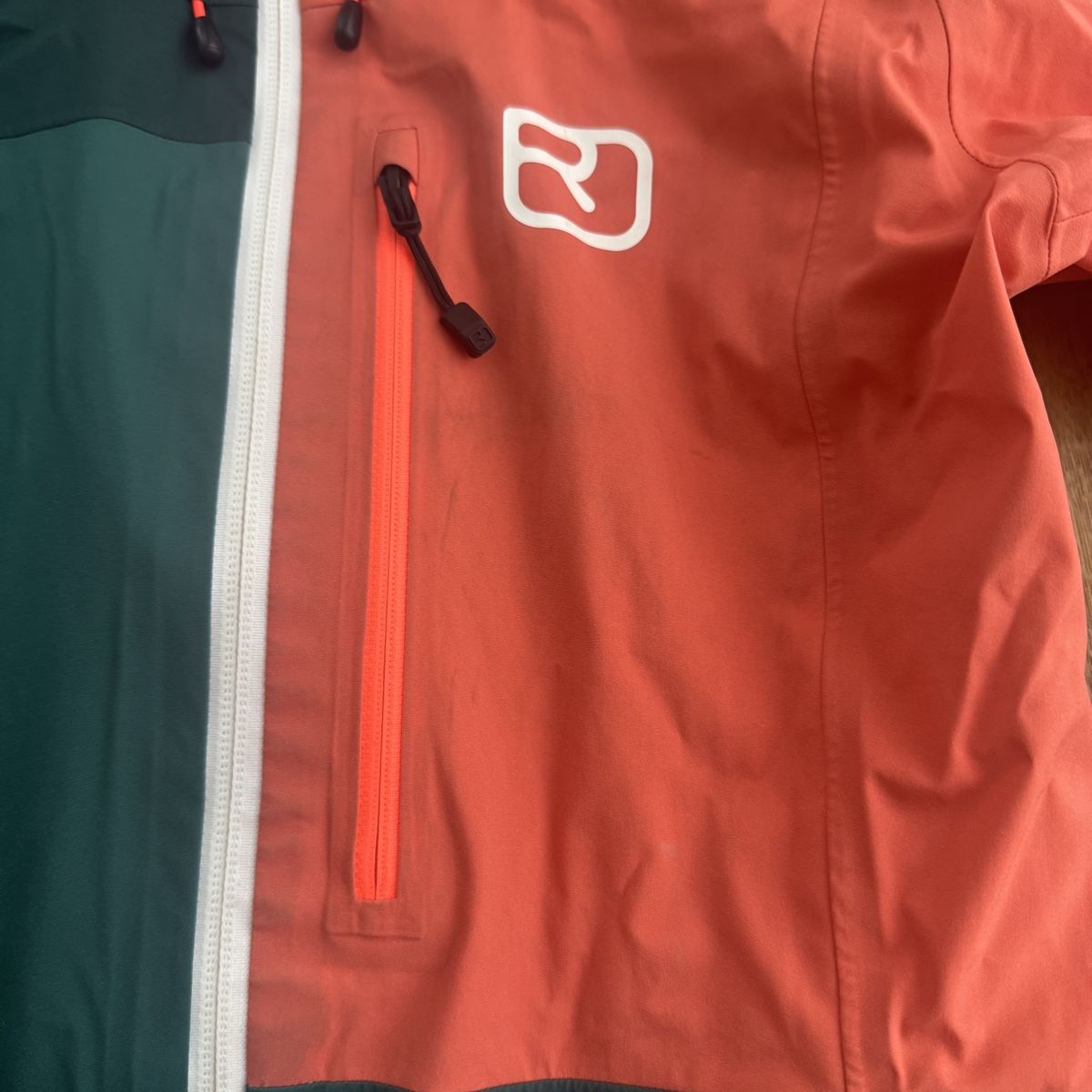 Ortovox Giacche: Ortovox 3L Ortler Hardshell jacket M – Nuovo (secondo la descrizione) da Wädenswil venduto da katdede 1