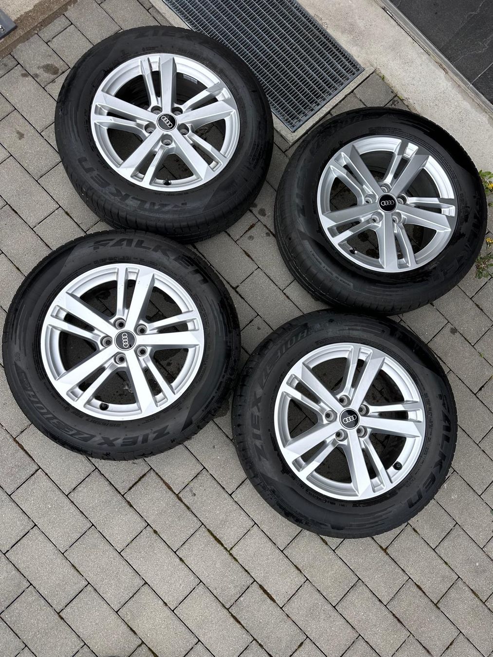Pneumatici & Ruote complete: 17" Felgen / Pneus – Usato da Bergdietikon venduto da Schmamy 6