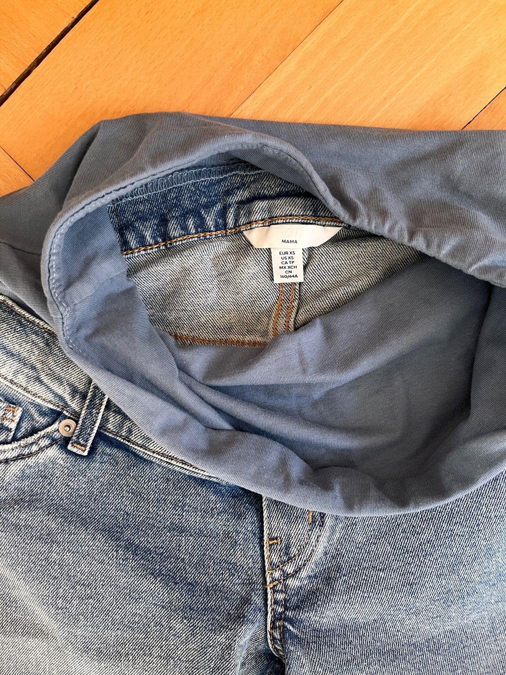 H&M Jeans: Umstandsjeans Grösse XS – Gebraucht aus St. Gallen von luz_j8s7 2