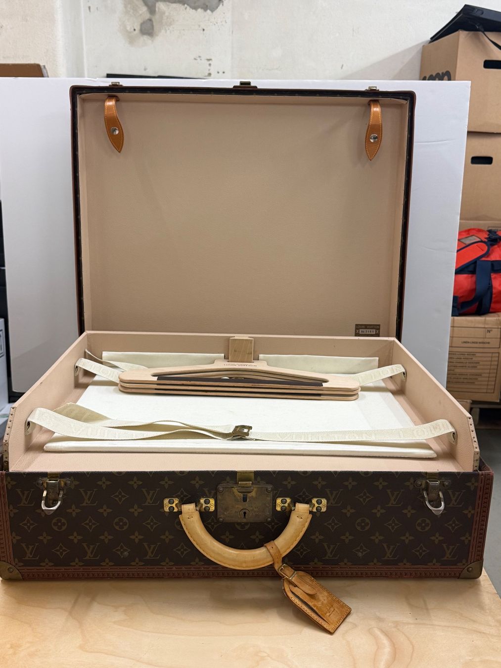 Louis Vuitton Valigie: Louis Vuitton Alzer 70 Monogram Hardcase – Usato da Wilen b. Wollerau venduto da pge_PhilippeGeisser 2