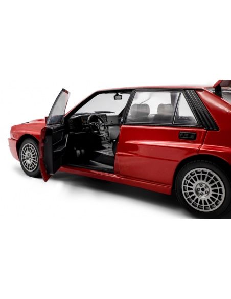 Lancia Modellini d'auto: LANCIA DELTA HF INTEGRALE 1995 MASSSTAB 1:18 – Nuovo e nell'imballaggio originale da Erlenbach im Simmental venduto da Model_box 3
