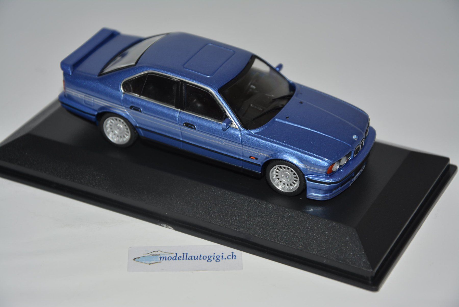 Alpina Modellini d'auto: BMW E34 Alpina B10 BiTurbo , Solido , 1:43 – Nuovo e nell'imballaggio originale da Goldach venduto da Feivel9 4
