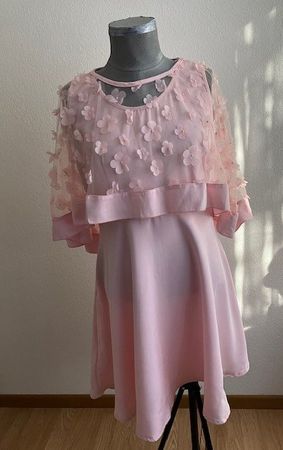 Robe rose élégante, idéale pour les fêtes T L
