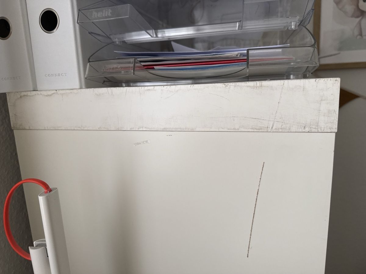 Scaffali: Kallax Regal Weiss 2x4 mit 4 Einsätzen  – Usato da Zürich venduto da Coco.swiss 1