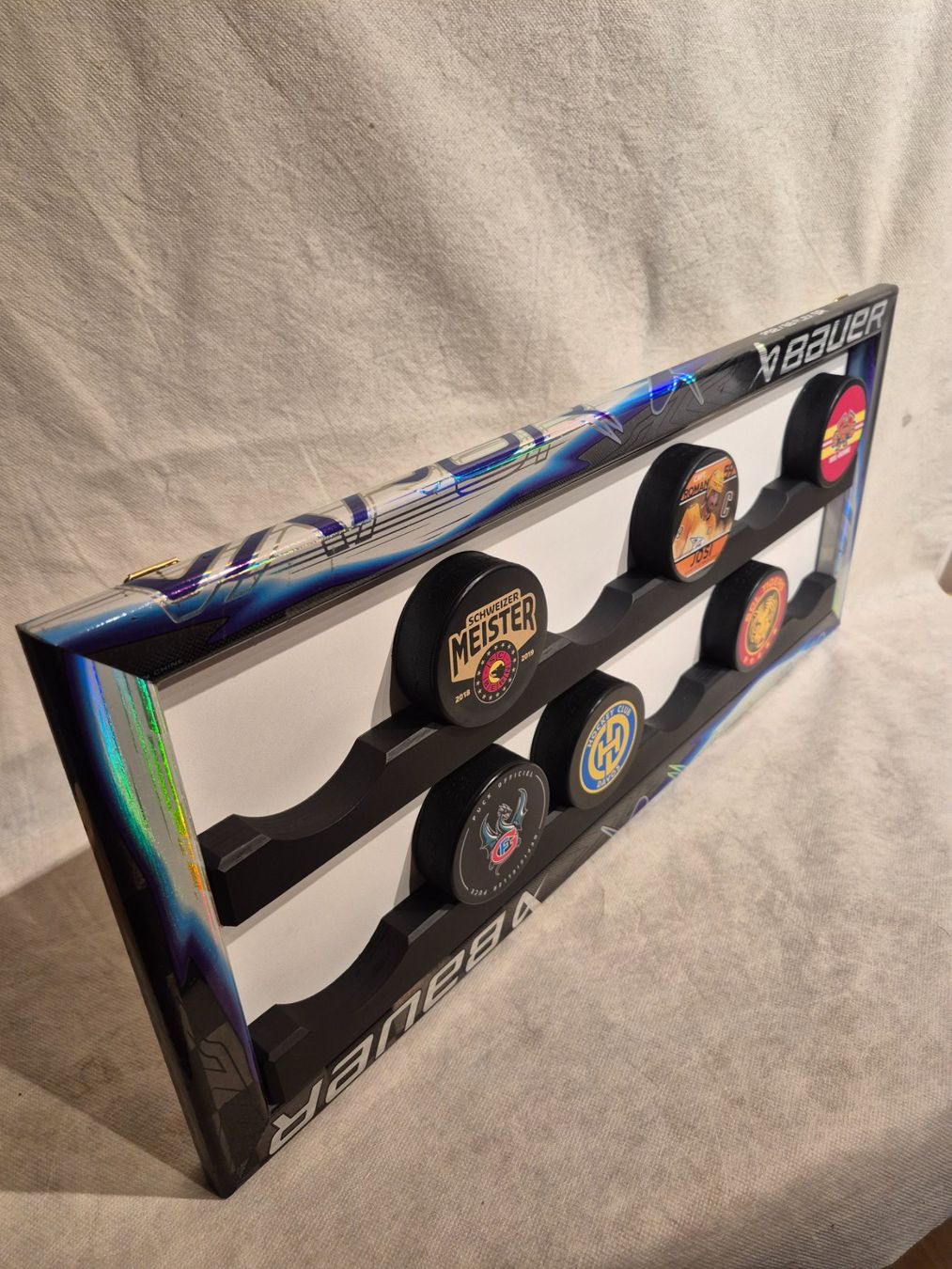 Cadres de tableaux: Bauer Rahmen für 12 Pucks – D'occasion à Treiten par Sauber73 2