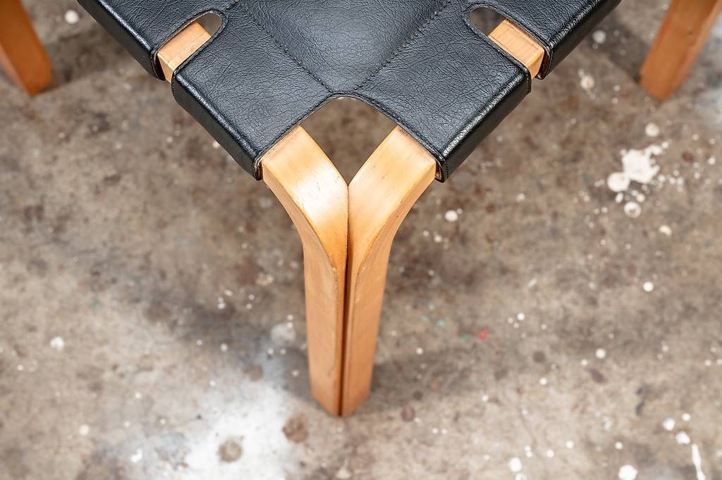 Artek Hocker: Alvar Aalto Hocker Y 61 – Gebraucht aus Beringen von 8222Beringen 2