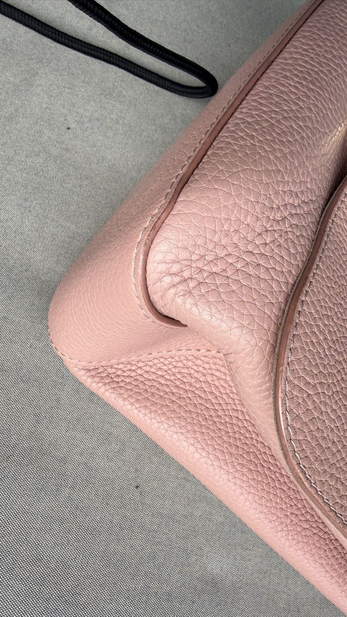 Louis Vuitton Taschen für Damen: Luis Vuitton Tasche – Gebraucht aus Wallisellen von Sina000001 6