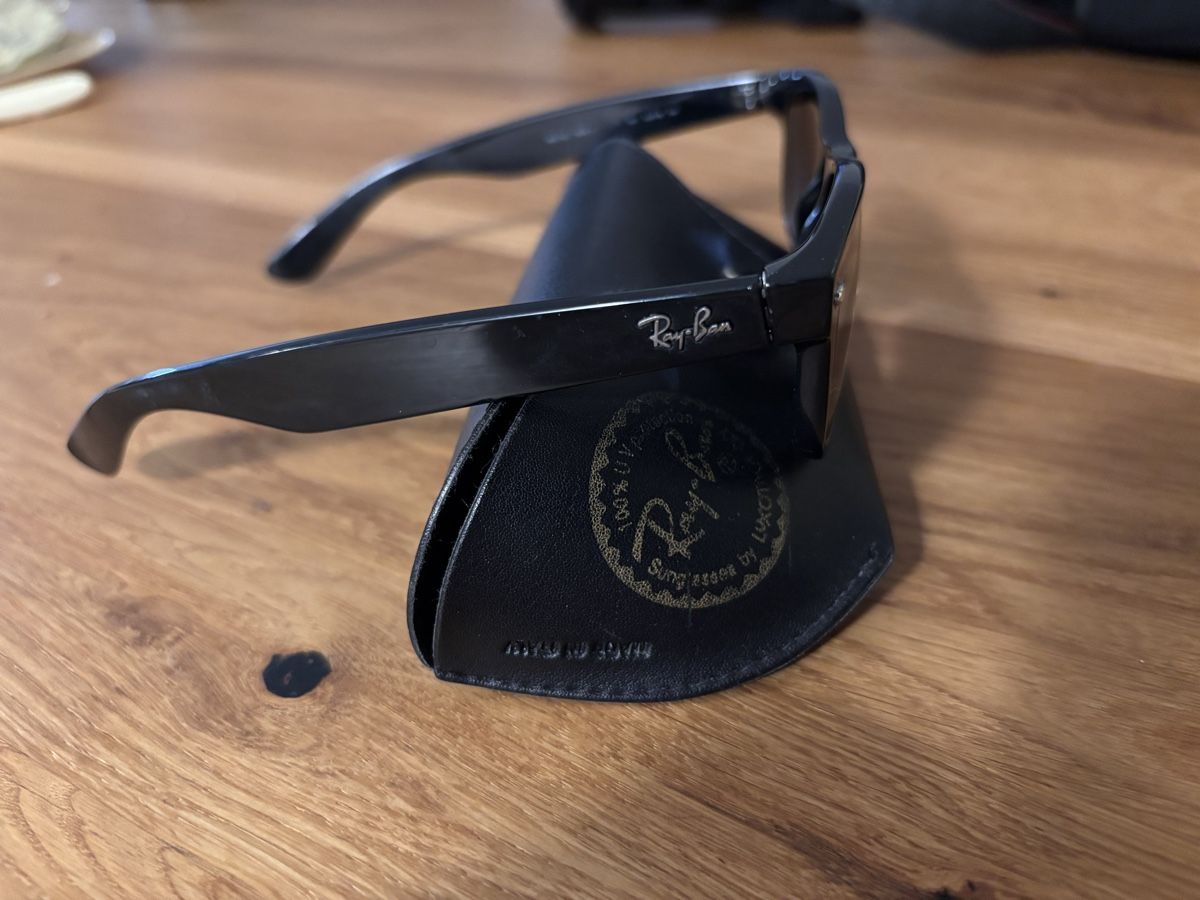 Ray-Ban Brillen & Gläser: Lunettes de soleil Ray-Ban Wayfarer – Gebraucht aus Muri b. Bern von YSA 1