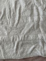 Badetuch weiss mit Muster guter Zustand