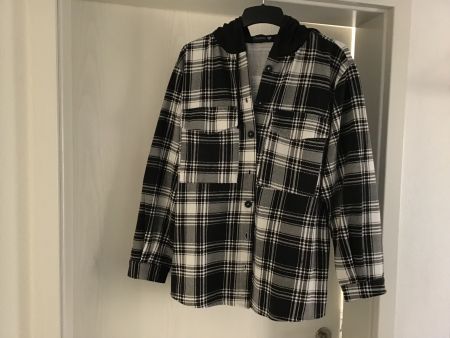 Jacke oder Hemd  M