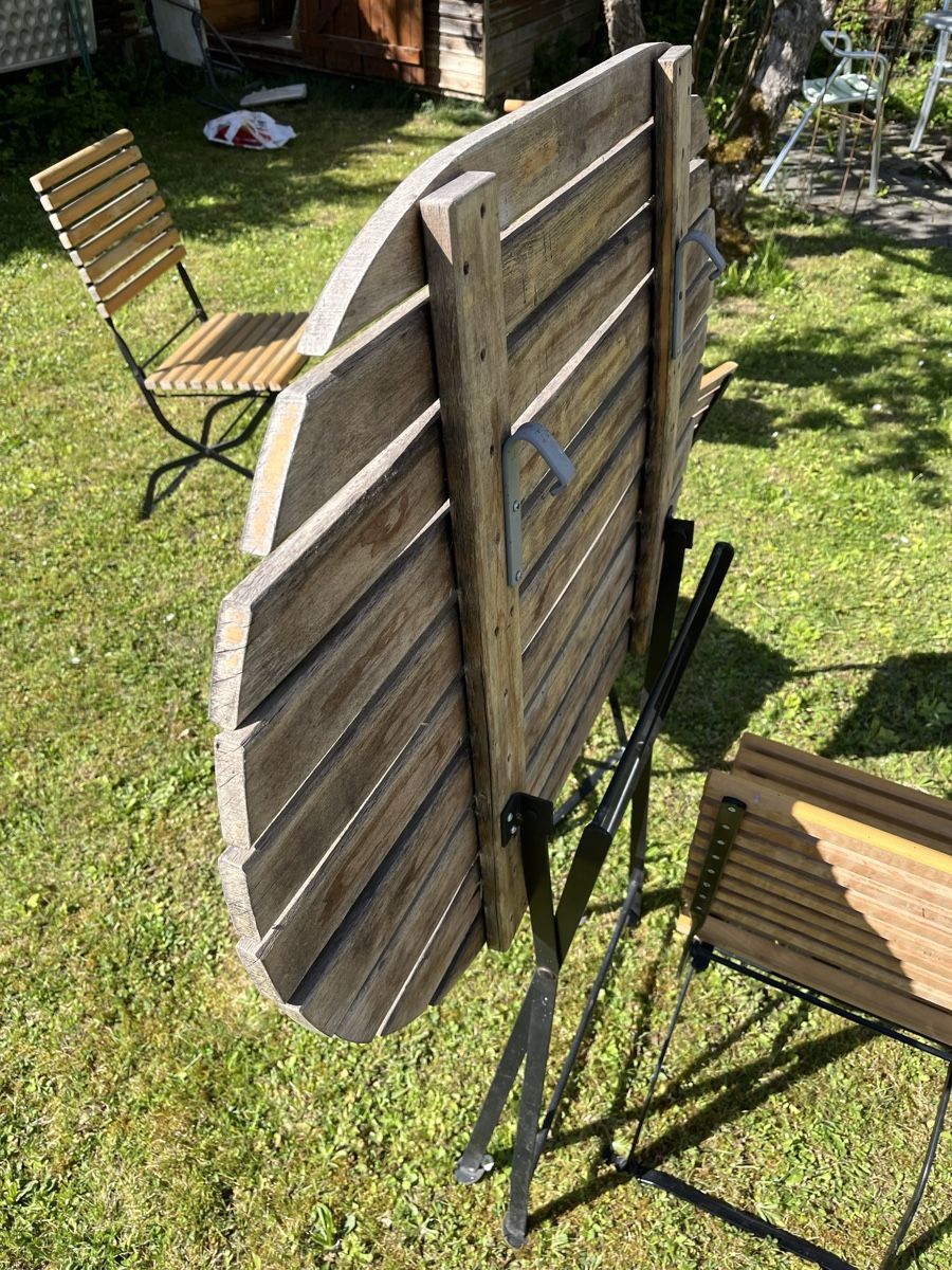 Tavoli: Gartentisch mit 4 Stühlen – Usato da Jona venduto da Merchandise 4
