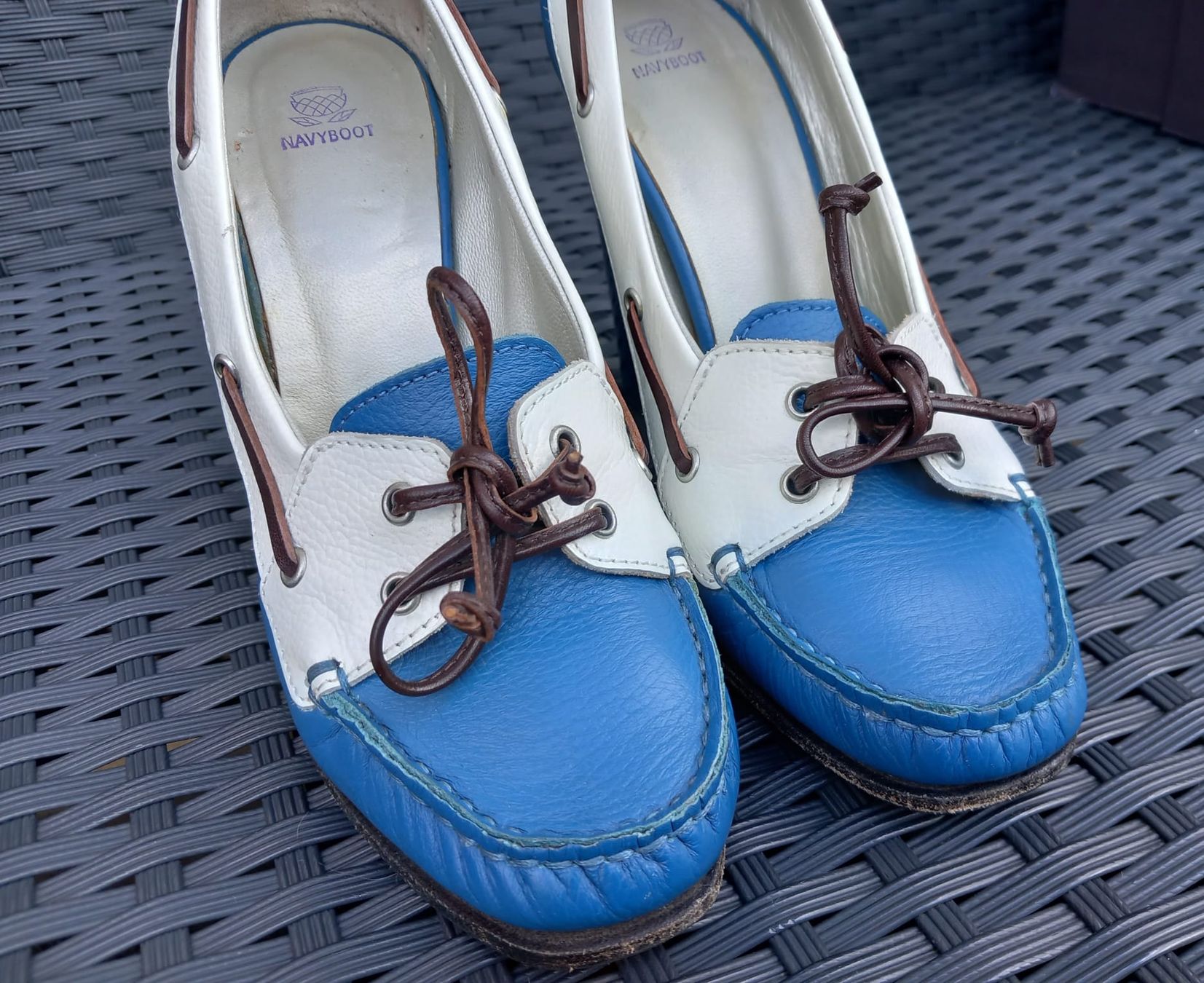 Navyboot Scarpe da donna: Schöne Navyboot Läufer aus Leder Gr. 37 – Usato da Winterthur venduto da Jopf1 1