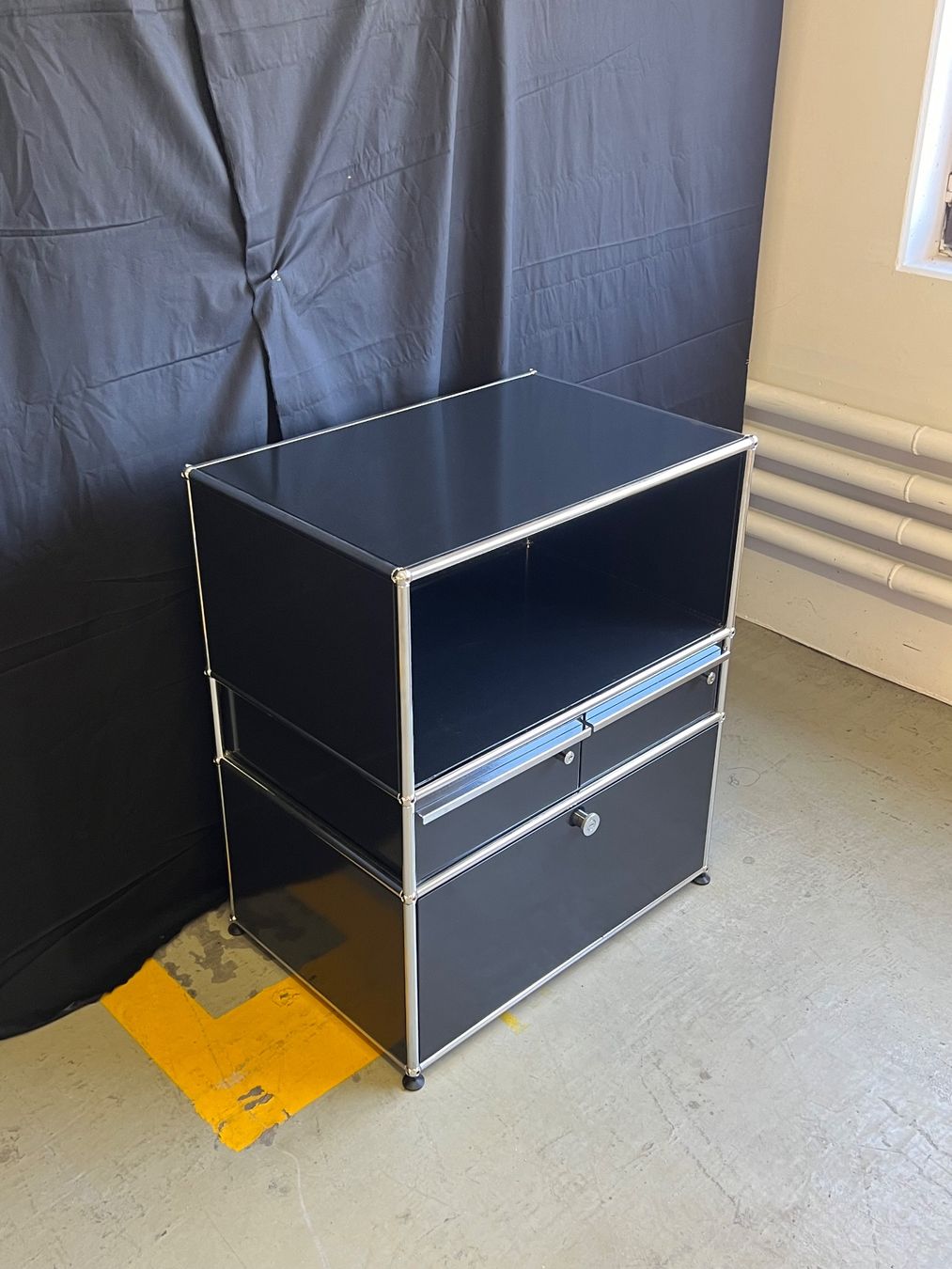 USM Regale: USM Haller Sideboard Schwarz – Gebraucht aus Luzern von B-R 1