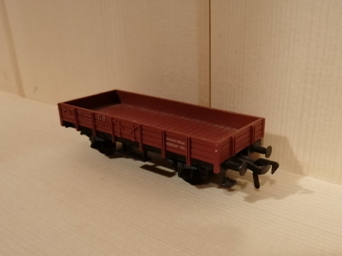 Fleischmann Modelleisenbahnen: Fleischmann HO DC : DB wagon plat à 2 essieux – Gebraucht aus Buttes von Cafe2005 4