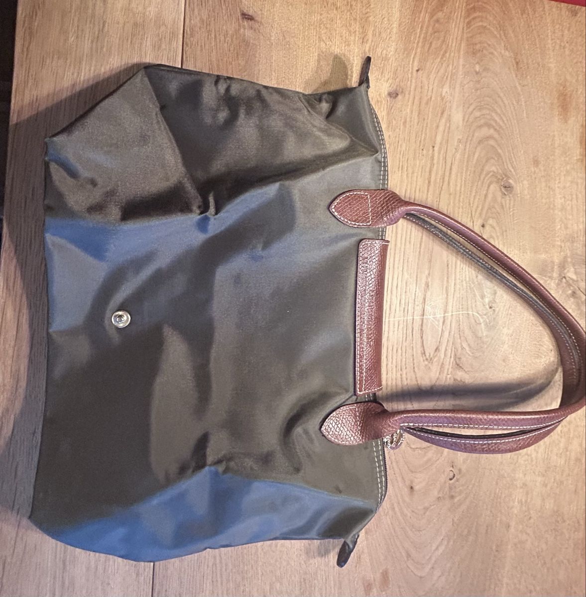 Longchamp Sacs femmes: Schultertasche – D'occasion à Birmenstorf AG par ClioR2000 1