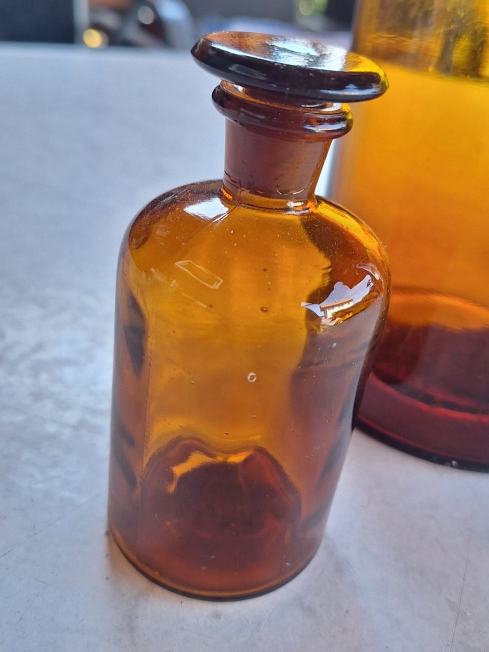 Accessori da laboratorio: 2 STK APOTHEKERFLASCHEN – Usato da Huttwil venduto da Kunterbuntli 1