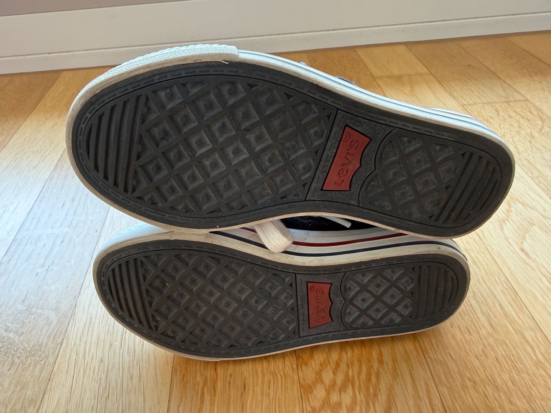 Levi's Scarpe per ragazzi: Levi's Kinderschuhe - Grösse 29 – Usato da Baden venduto da polveres 3