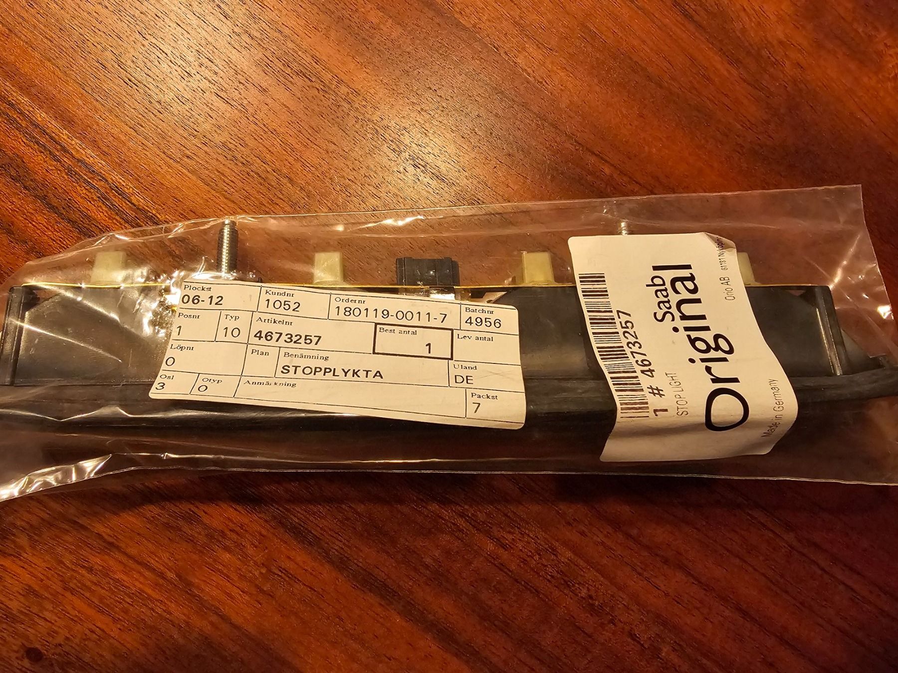 Saab Alle Autoersatzteile: Saab cabrio Dritte Brems Licht – Neu und originalverpackt aus Unterseen von  1