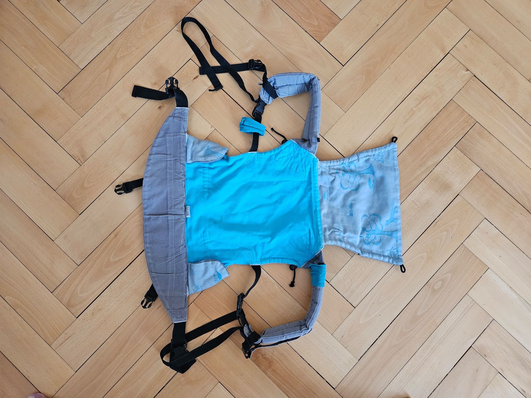 Bauch- & Rückentragen: Porte-bébé, Buzzidil – Gebraucht aus Glovelier von guinness06