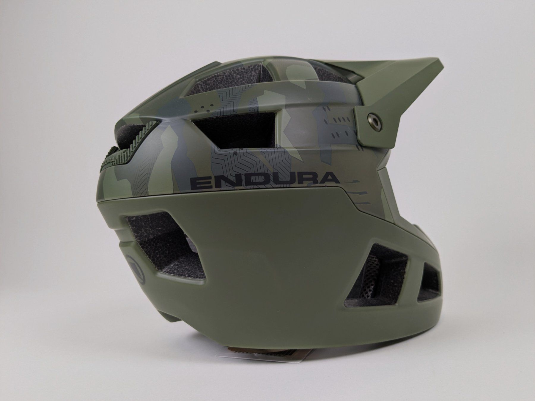 Endura Caschi: ENDURA Single Track Kinder MTB Velohelm – Nuovo (secondo la descrizione) da Dintikon venduto da Restwert_Dintikon 2
