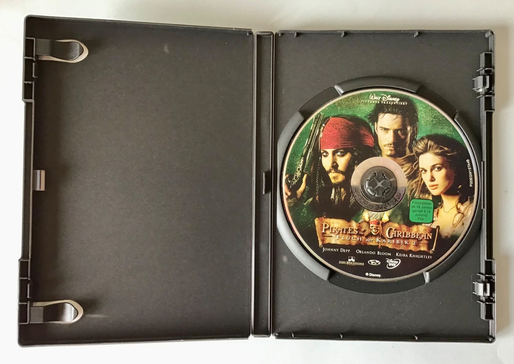 Tutti i DVDs: Piraten der Karibik, Teil 1 und 2 – Usato da Bubendorf venduto da Alpenheidi 6