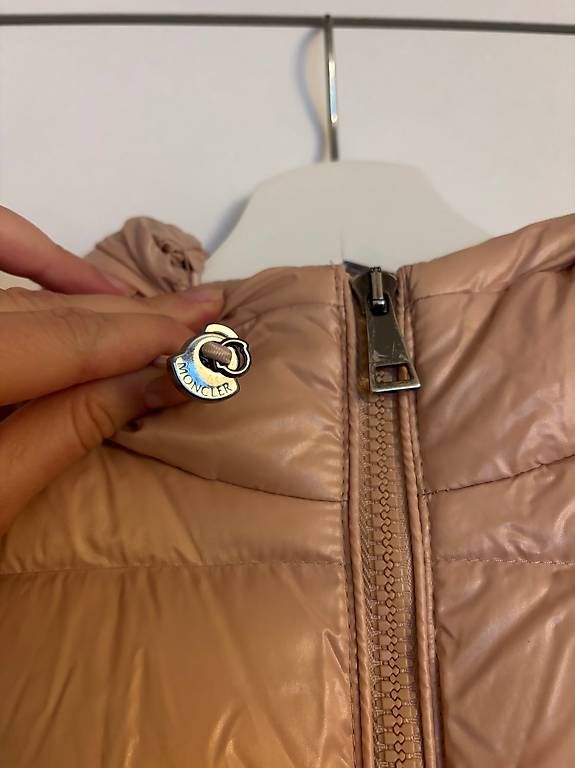 Moncler Giacche: Moncler Jacke – Usato da Zürich venduto da anj_5rm9 3