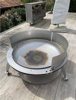 Grosse Feuerschale Chromstahl und Holzgestell separat