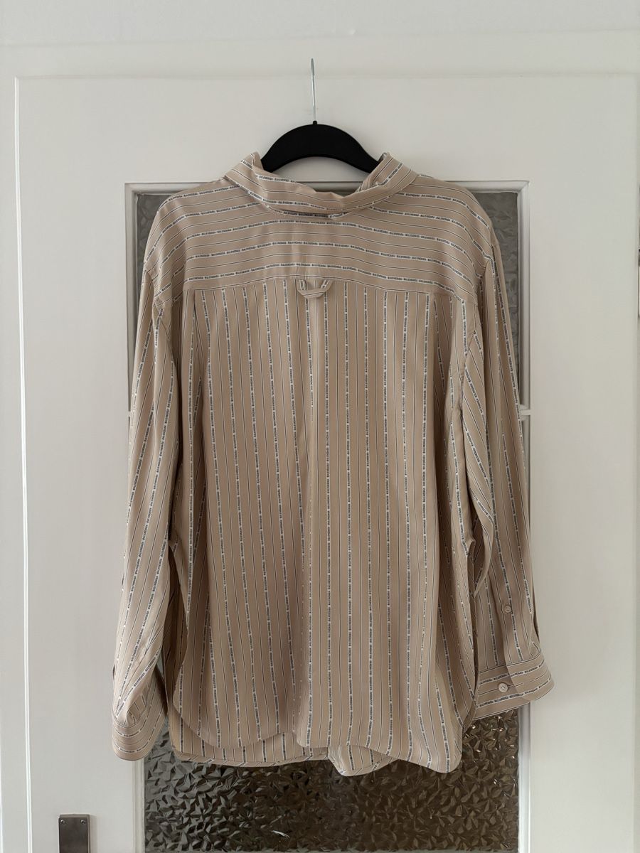 Balenciaga Camicette: Balenciaga Bluse Seide mit Logo – Usato da Basel venduto da Rose9917 5