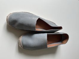 Neue Sommerliche Espadrilles aus Wildleder, Grösse 36