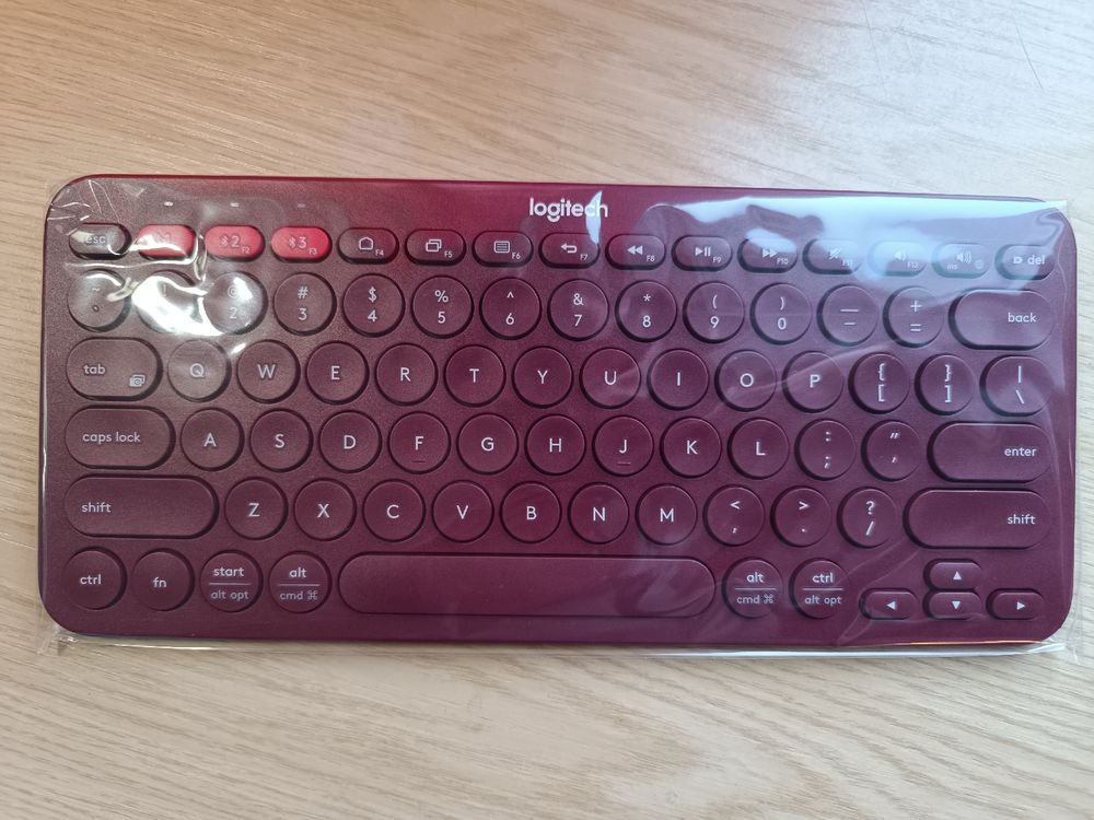 Logitech Portable English Keyboard Dark Red Color (Neu (gemäss ...