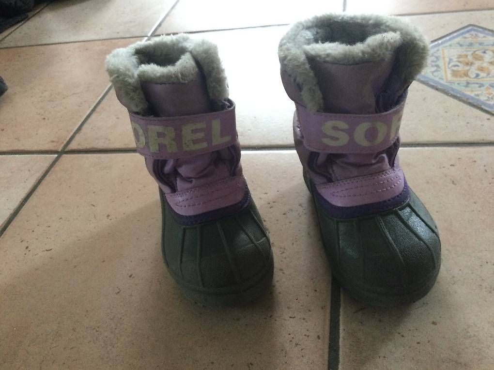 Scarpe per ragazze: Winterschuhe 25 26 Winterstiefel Schneeschuhe – Usato da Itingen venduto da BorerOnlineShop 1