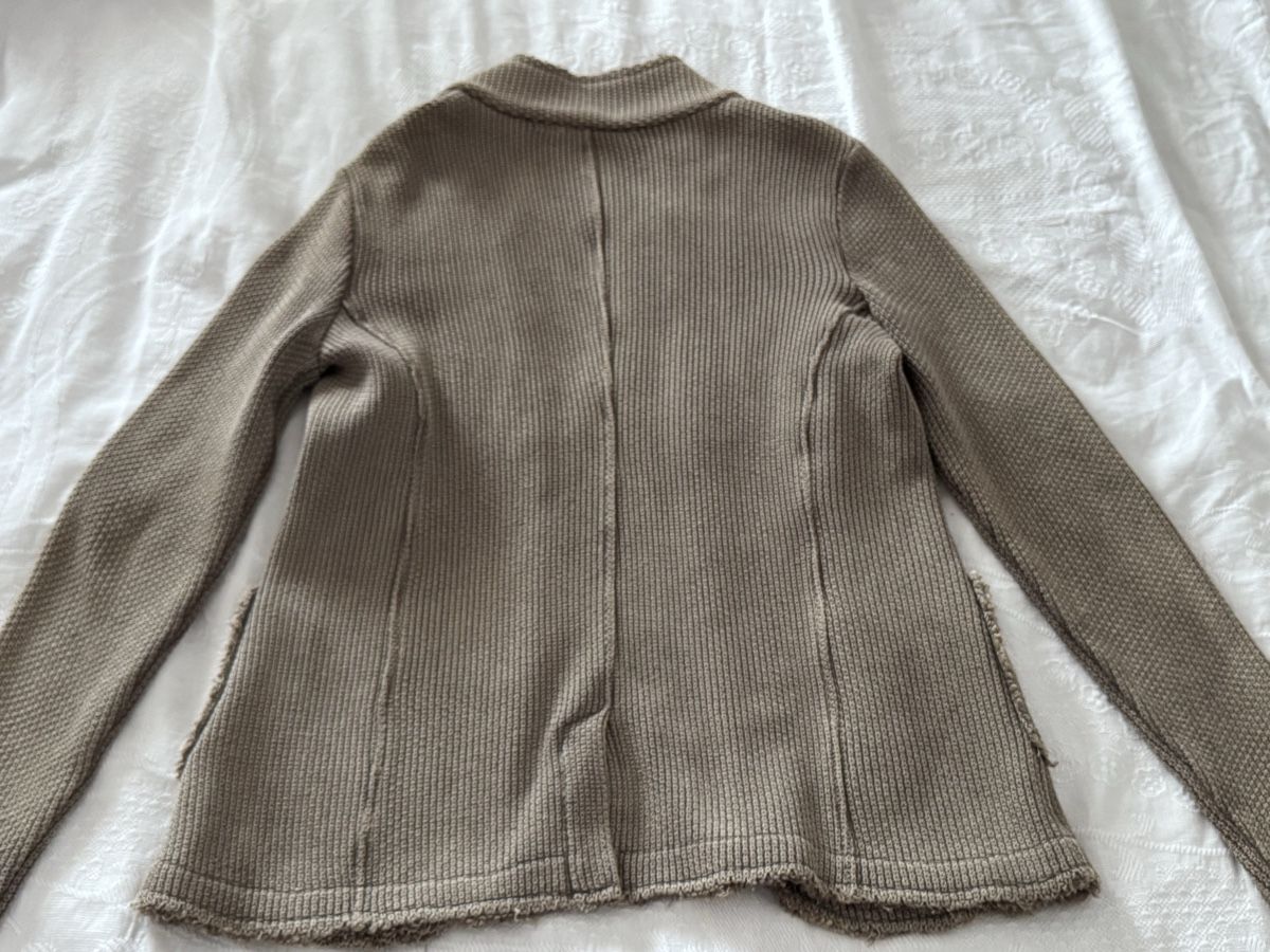 Lots de vêtements: Kleiderpacket Jacken, Gr. 38/40 – D'occasion à Lotzwil par Tgdromad 7