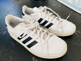 Adidas Cloudfoam Sneaker weiss/schwarz Gr. 45 1/3 Top !