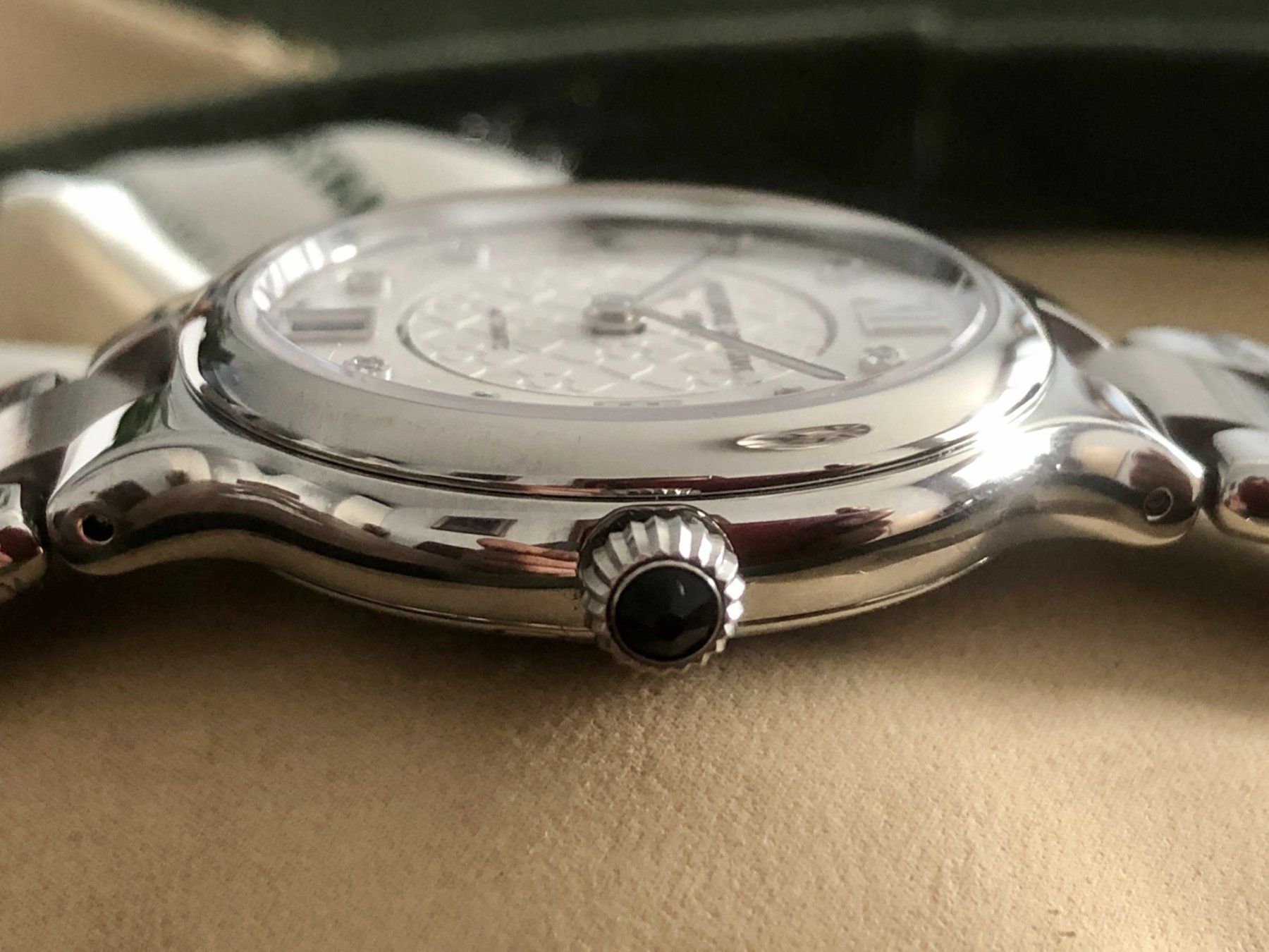 Frederique Constant Orologi: FREDERIQUE CONSTANT Classics Delight, Automatic, Diamonds – Nuovo e nell'imballaggio originale da Le Mont-sur-Lausanne venduto da LycaGallery 5
