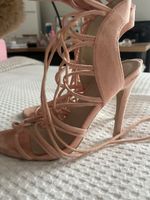 Sandalen mit Absatz, Grösse 37, Pfirsichfarbe