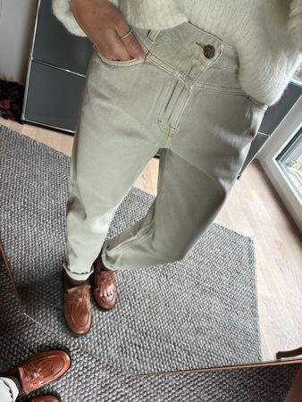 Closed! soo coole Jeans, Style und Farbe Gr. 26 NP 298.-
