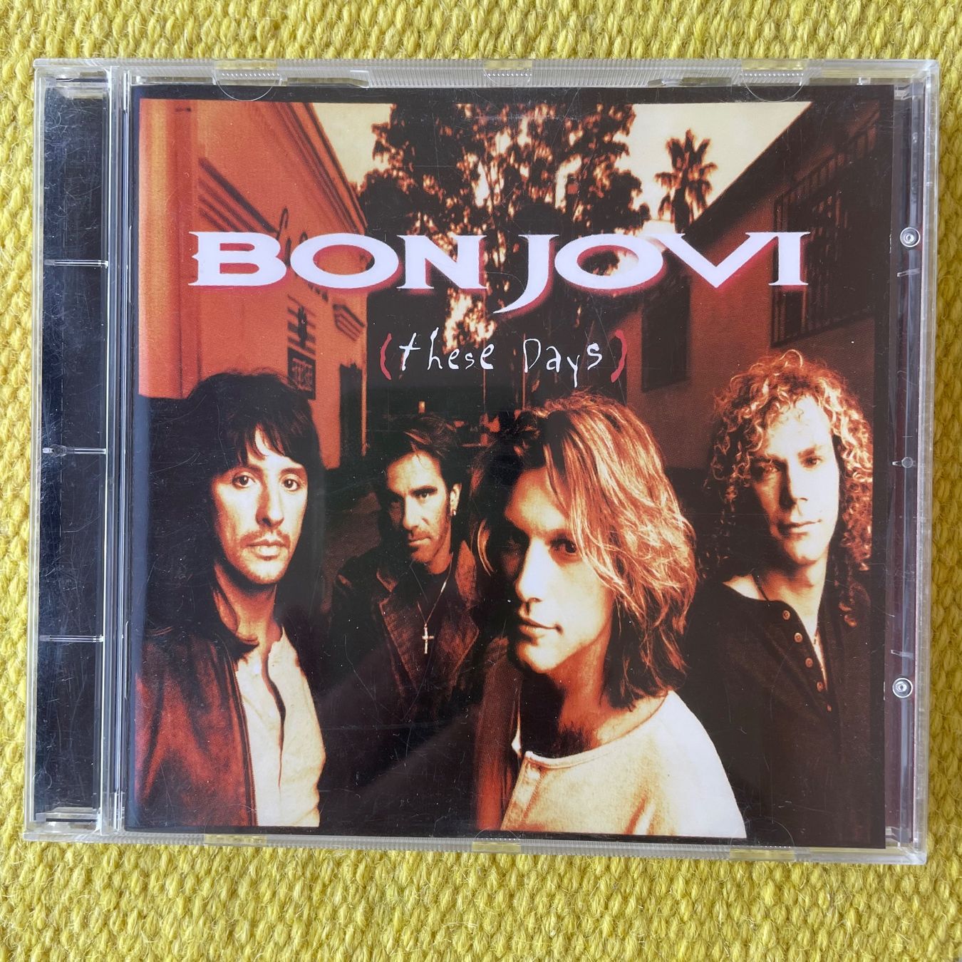 CD: BON JOVI-THESE DAYS – Usato da Rorschacherberg venduto da CD-Roli