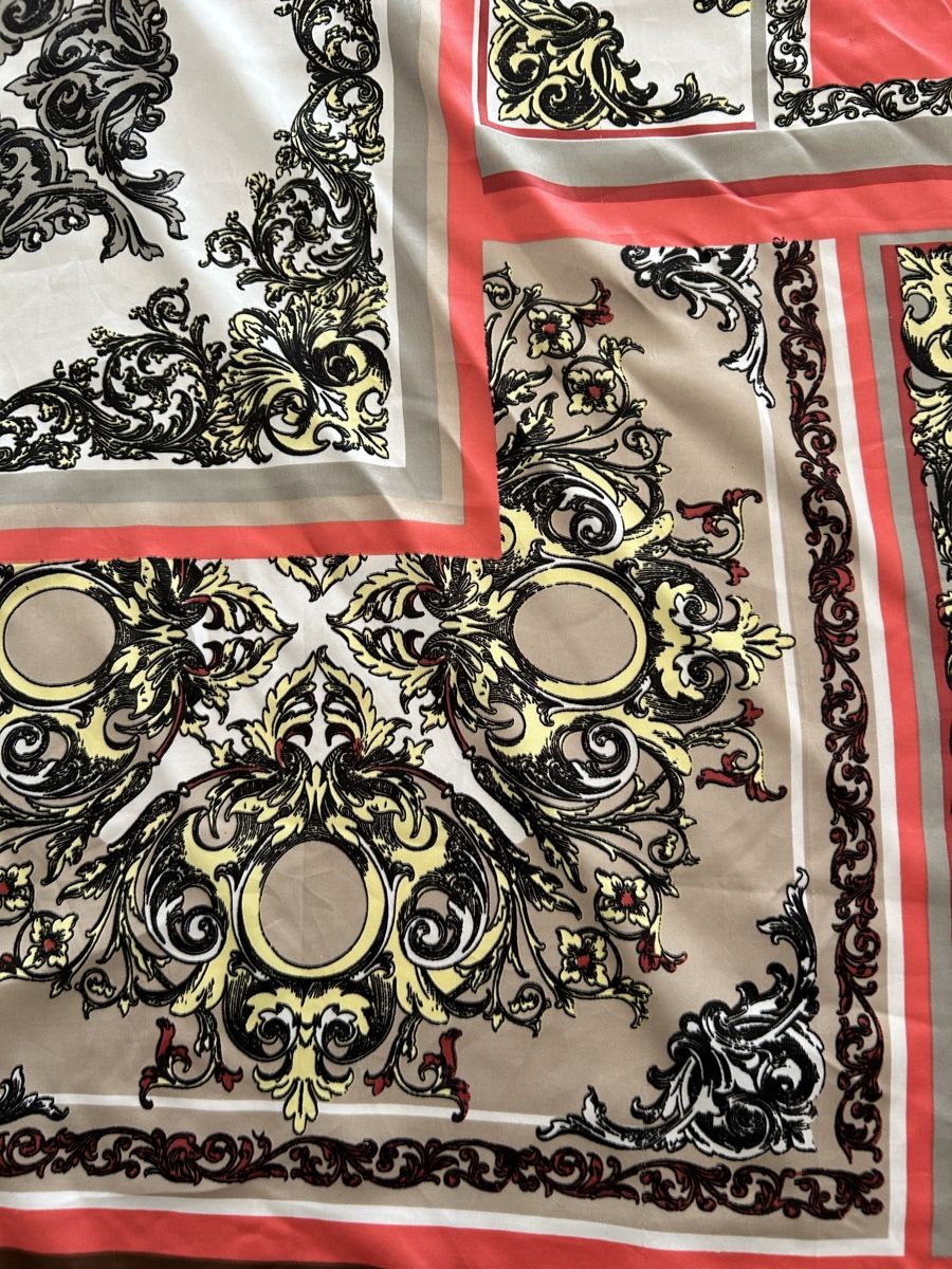 Foulard & Sciarpe: Foulard Ted Lapidus neuf – Nuovo (secondo la descrizione) da Vuisternens devant Romont venduto da cavalier84 5