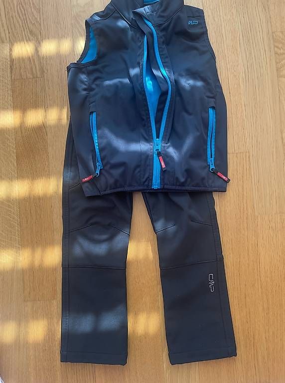 CMP Pantaloni: Weste + Hose der Marke CMP, Größe 98 – Usato da Bülach venduto da ali_q827