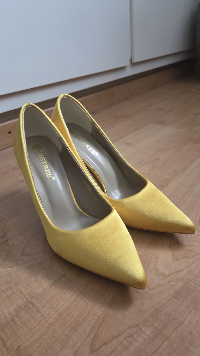 Scarpe da donna: High Heels Gr. 40 – Nuovo (secondo la descrizione) da Schüpfheim venduto da nat_vf5b 1