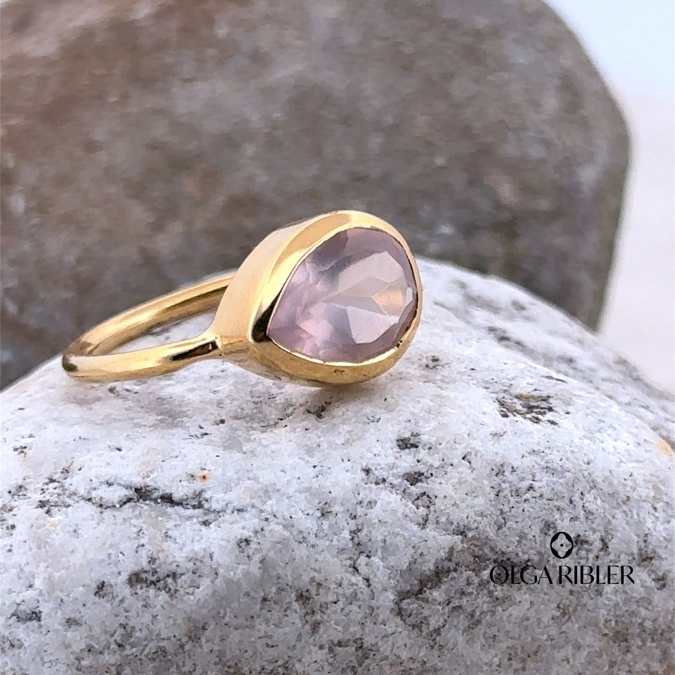 Olga Ribler Anelli: Feiner Silber Ring 925 mit Rosenuarz Grösse 52 – Nuovo (secondo la descrizione) da Luzern venduto da Schmuckoutlet 2